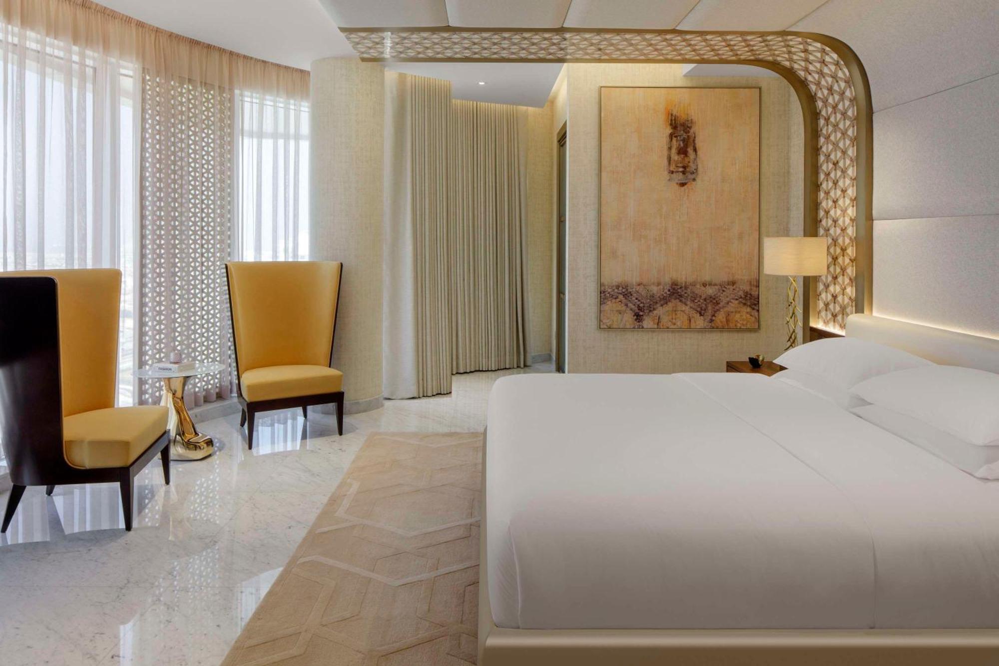 Andaz Dubai The Palm, By Hyatt Hotel ภายนอก รูปภาพ A bedroom at the hotel