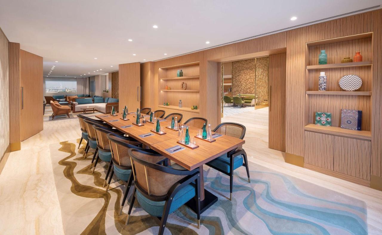 Andaz Dubai The Palm, By Hyatt Hotel ภายนอก รูปภาพ Meeting room at the hotel